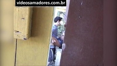 Voyeur ले भिडियो फुटेज पत्ता नलाग्दासम्म युवा जोडीलाई फकाउने फिल्म बनाउँछ
